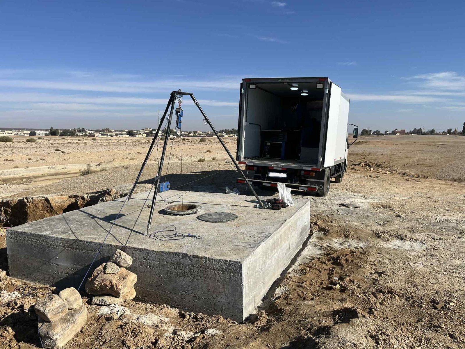 تصوير وفحص ابار المياه 